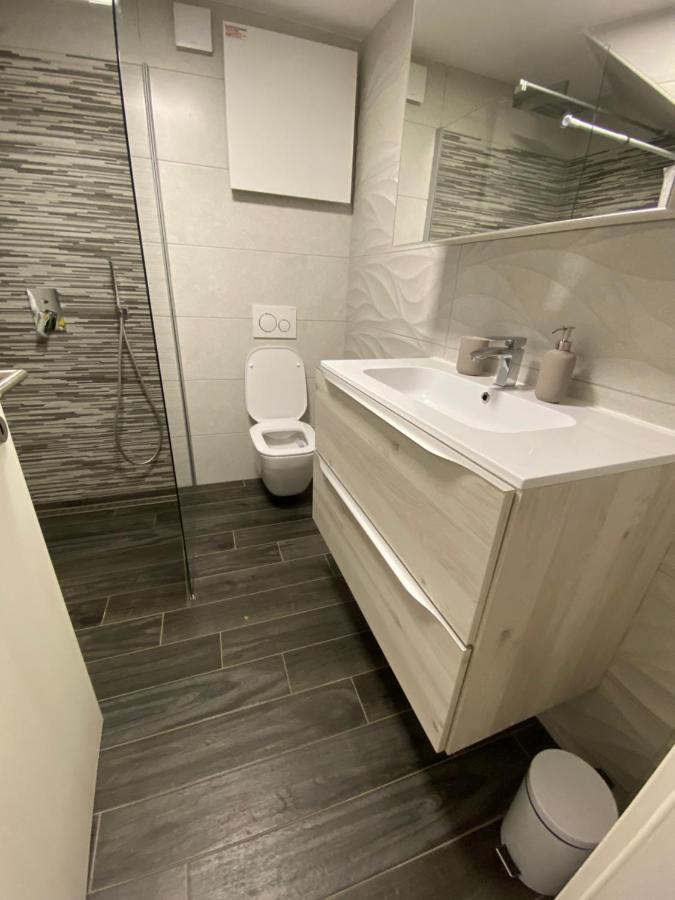 Apartma Sinitus Izola Zewnętrze zdjęcie